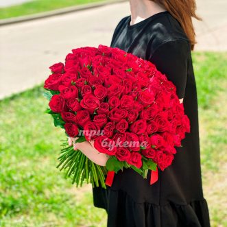 Букет из 101 красной розы